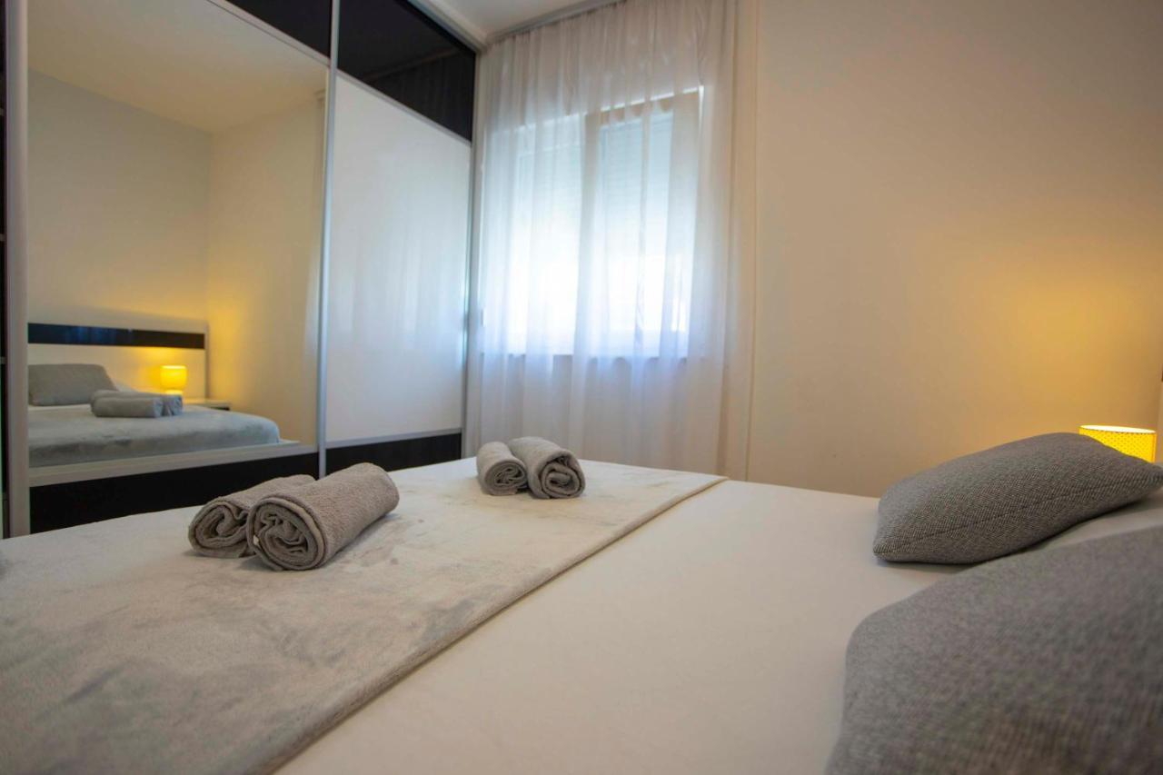 Apartment Lauc Makarska Exterior photo