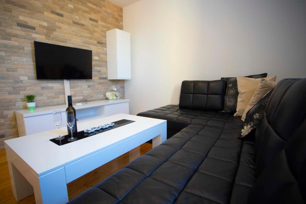 Apartment Lauc Makarska Exterior photo